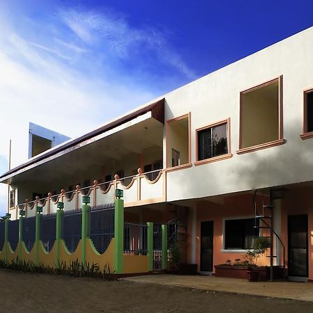Amerson Pension Place Puerto Princesa Kültér fotó