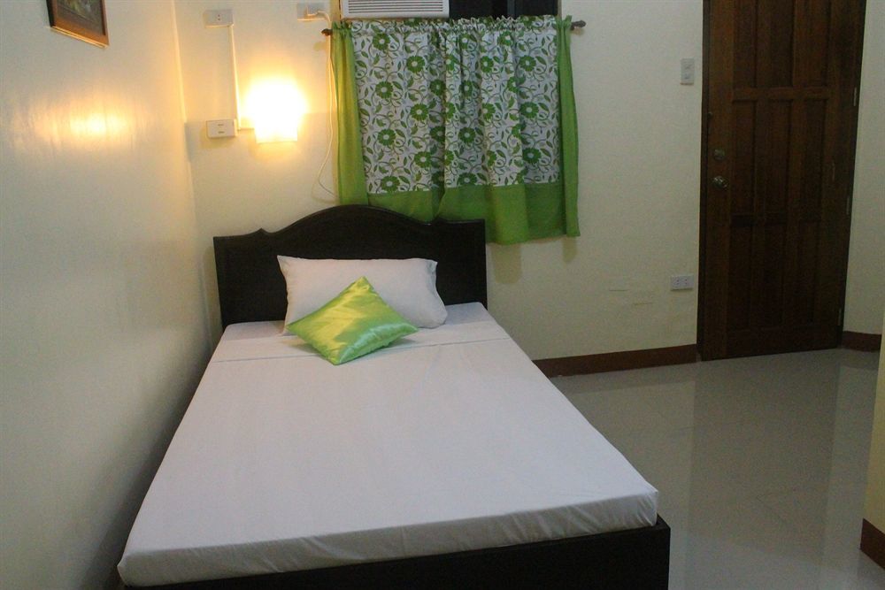 Amerson Pension Place Puerto Princesa Kültér fotó